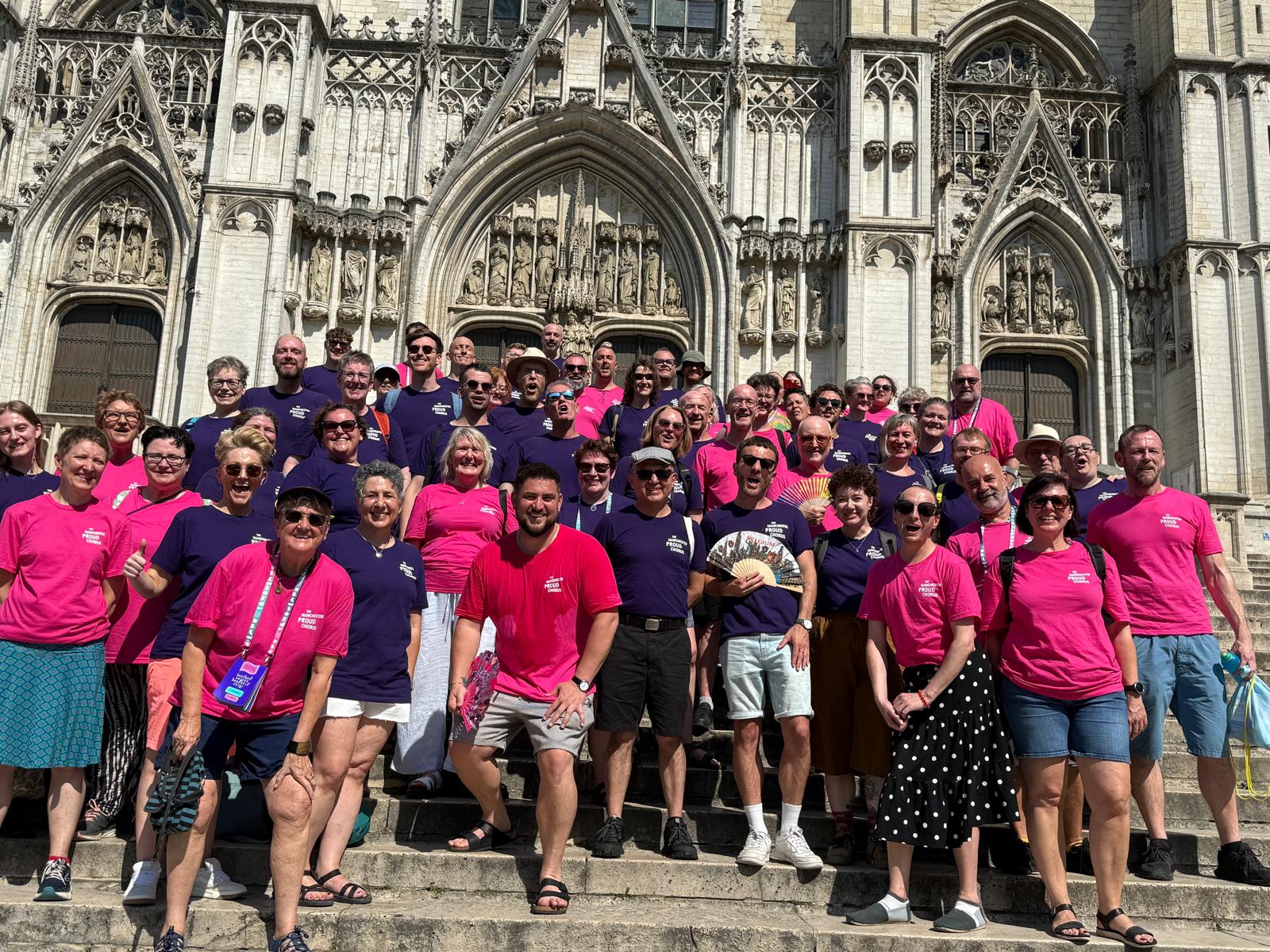 Hayley Brinicombe with Manchester Proud Chorus at Various Voices